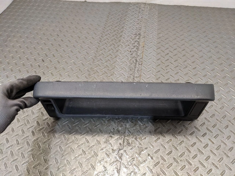 Mazda B2000 B2200 B2600 1986-1993 tablero cuadro moldura bisel con regulador interruptor 1173971 Foto 2 de 4