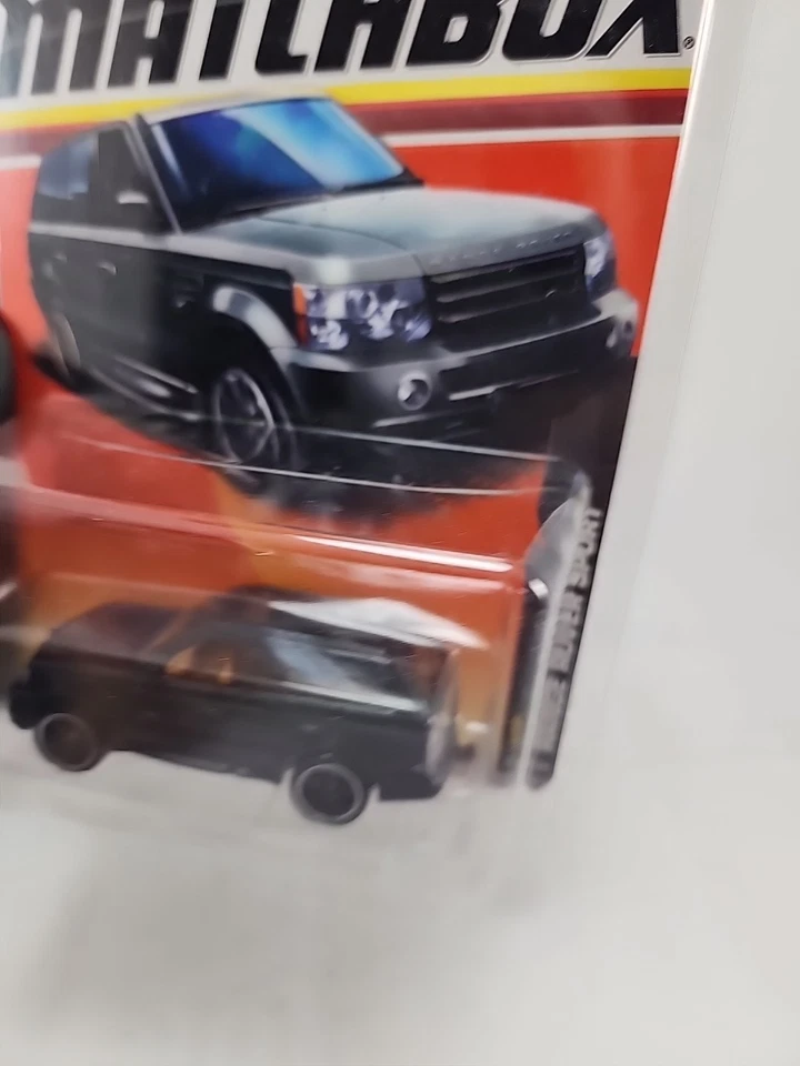 Matchbox VIP 2010 Range Rover Sport  Black  35/100 with Protector  - Image 4 of 4