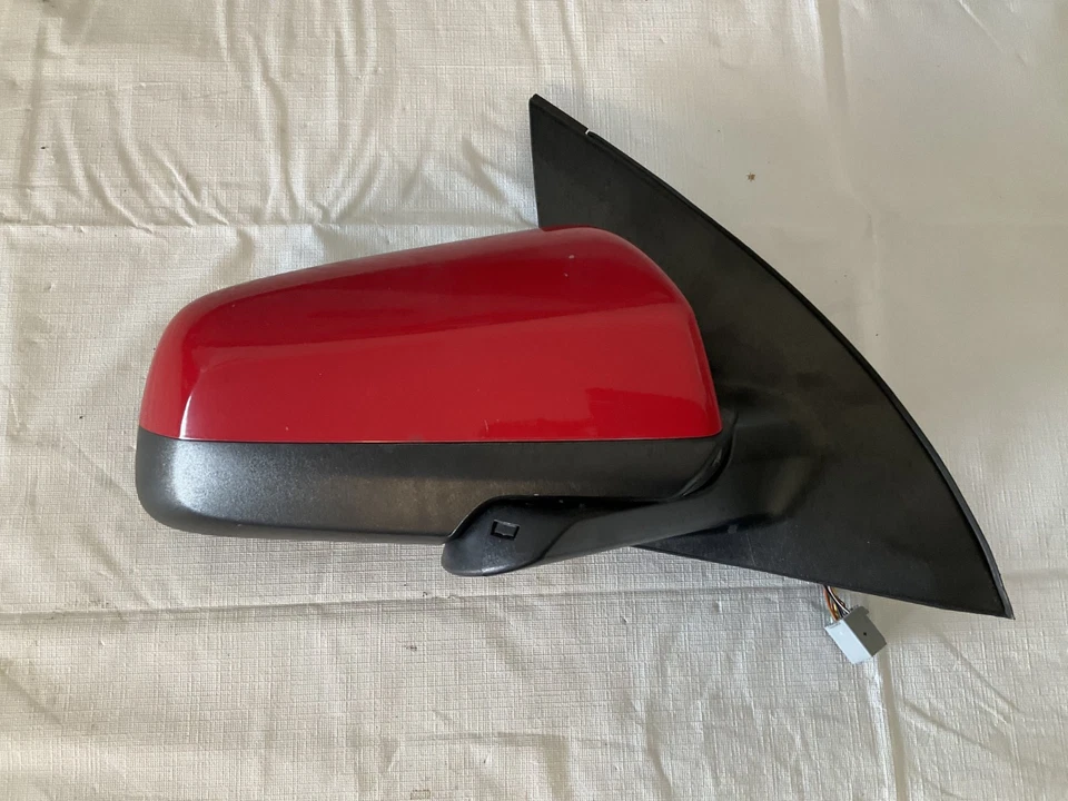 Espejo retrovisor lateral derecho Chevy SS 2017 genuino GM pasajero 92260424 OEM rojo Foto 3 de 4