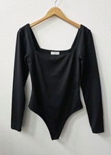 Aritzia Babaton Size Medium Square Neck Contour Bodysuit Long Sleeve Black