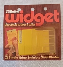 Vintage 1980s Gillette WIDGET BrandNew NOS Disposable Scraper Cutter Razor Blade