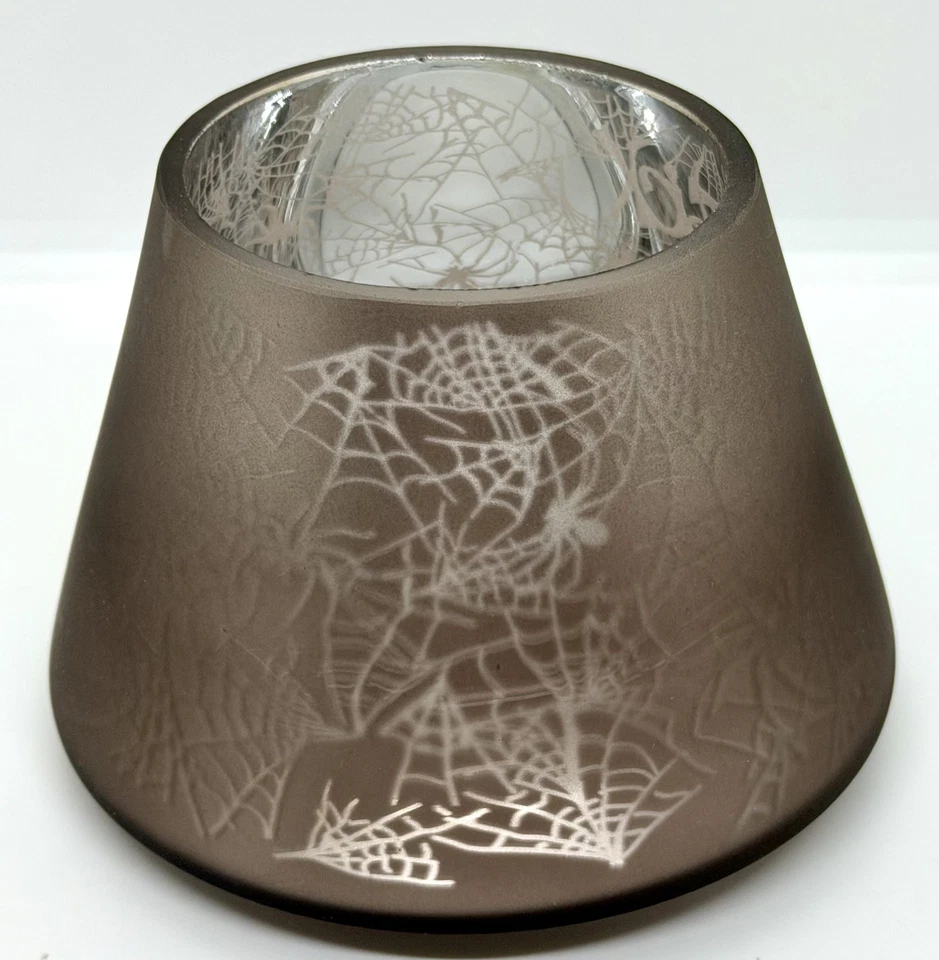 Yankee Candle Trick or Treat Topper Shade 2011 telarañas Halloween  Foto 3 de 4