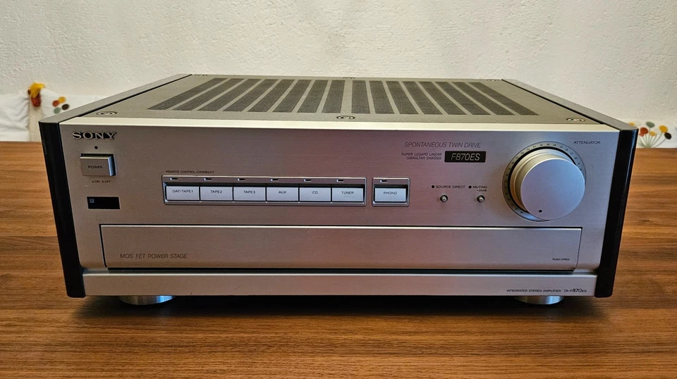 Sony TA-F870ES. Hochwertige Vollverstärker. Sehr Gepflegt, super Klang. Mit FB. - Bild 4 von 4