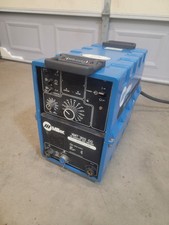 MILLER XMT 300 CC DC INVERTER ARC WELDER WITH AUTO-LINK MULTIPROCESS