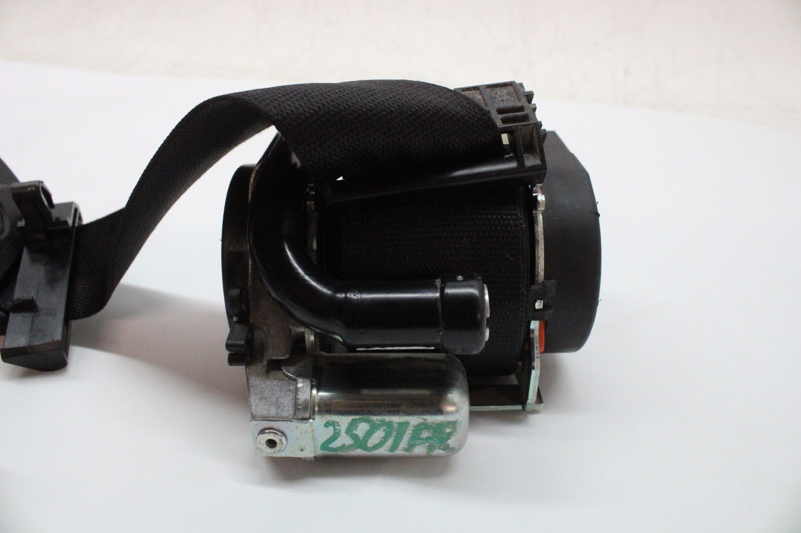 2022 MASERATI LEVANTE MODENA FRONT RIGHT SEAT BELT RETRACTOR OEM 2017-2022