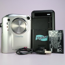 Fujifilm Digital Camera FinePix F601 Zoom 3.1MP Silver Tested