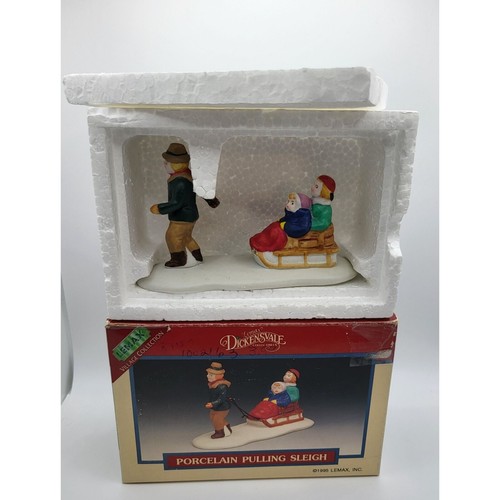 1995 Lemax "Pulling Sleigh" Dickensvale Christmas Village Retired #53141 - Picture 2 of 13