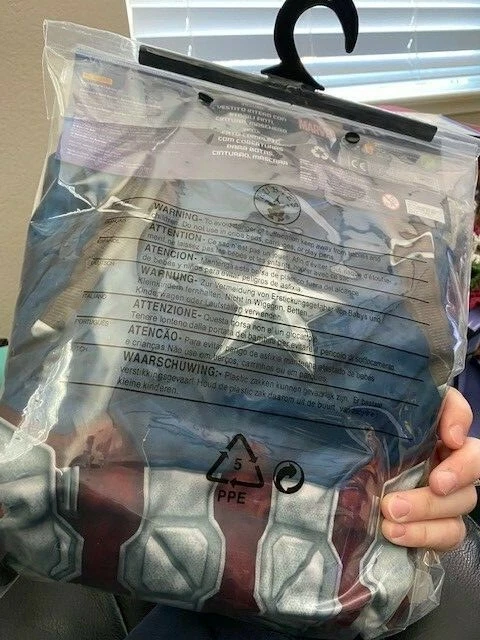 Disfraz de Capitán América Marvel Avengers Infinity War para niños talla mediana ¡¡Nuevo!!! Foto 3 de 3