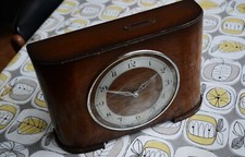 Vintage Oak Savings Clock. Mechanical.
