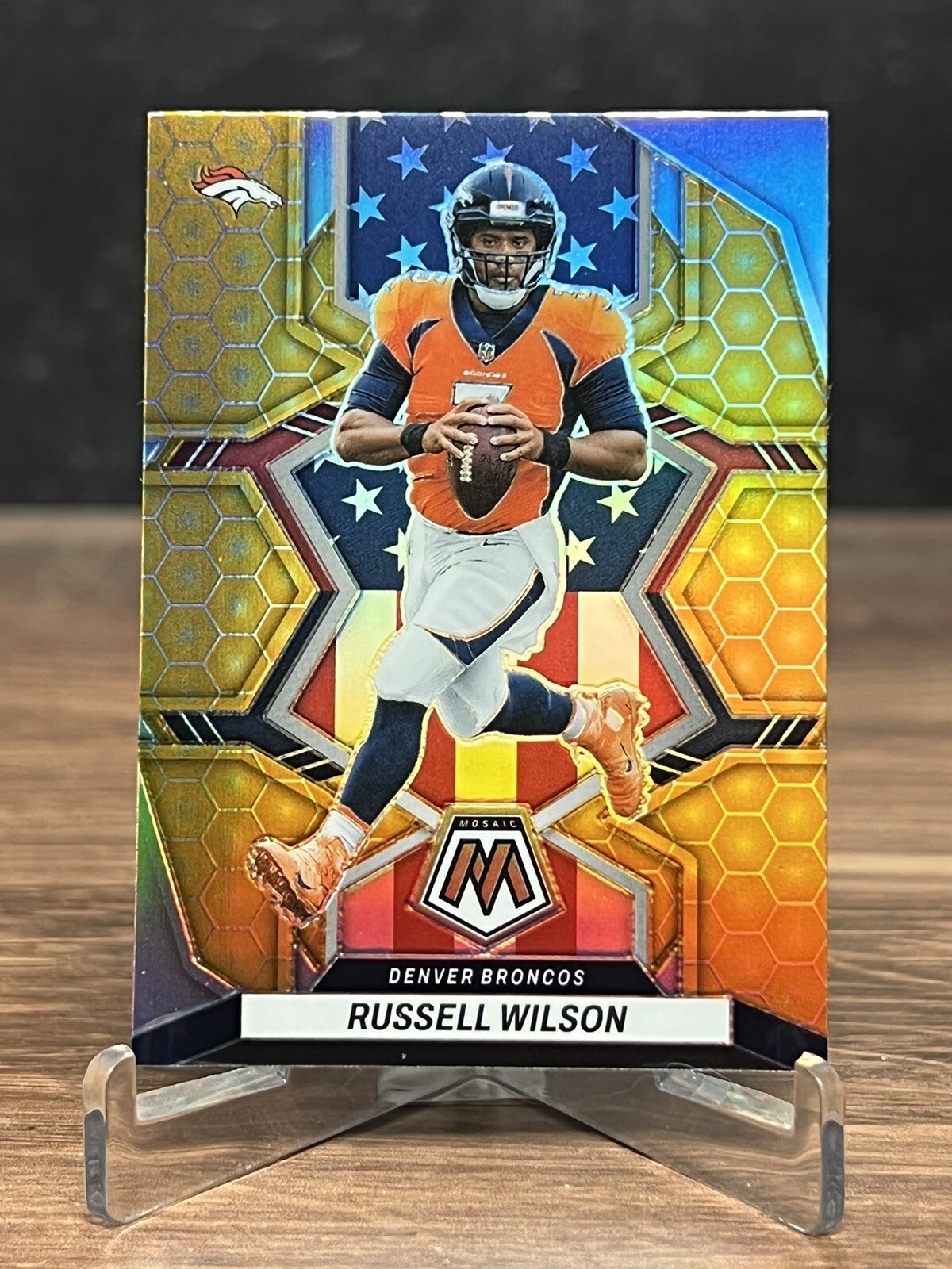 Russell Wilson 2022 Mosaic Football Honeycomb National Pride #257