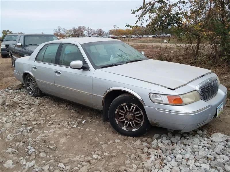 Vidrio parabrisas con banda de pantalla para 00-11 Crown Victoria 2019701 Foto 3 de 4