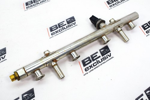 Original Audi S1 8X 2.0 TFSI Kraftstoffverteiler Einspritzleiste 06K133317G