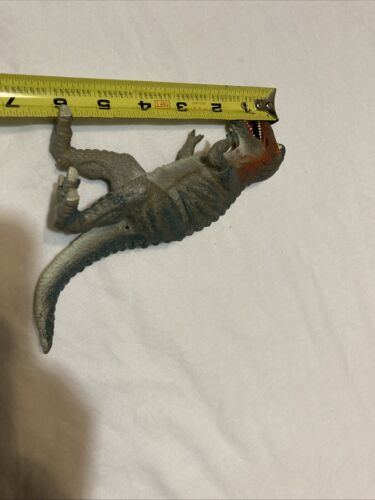 GIGANOTOSAURUS DINOSAURIER SPIELZEUG 2006 TM FIGUR - Bild 5 von 5