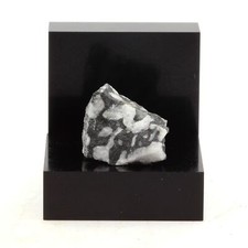 Steine Und Mineralien. Porphyr. 15,2 Ct. Drummondville, Québec, Kanada.