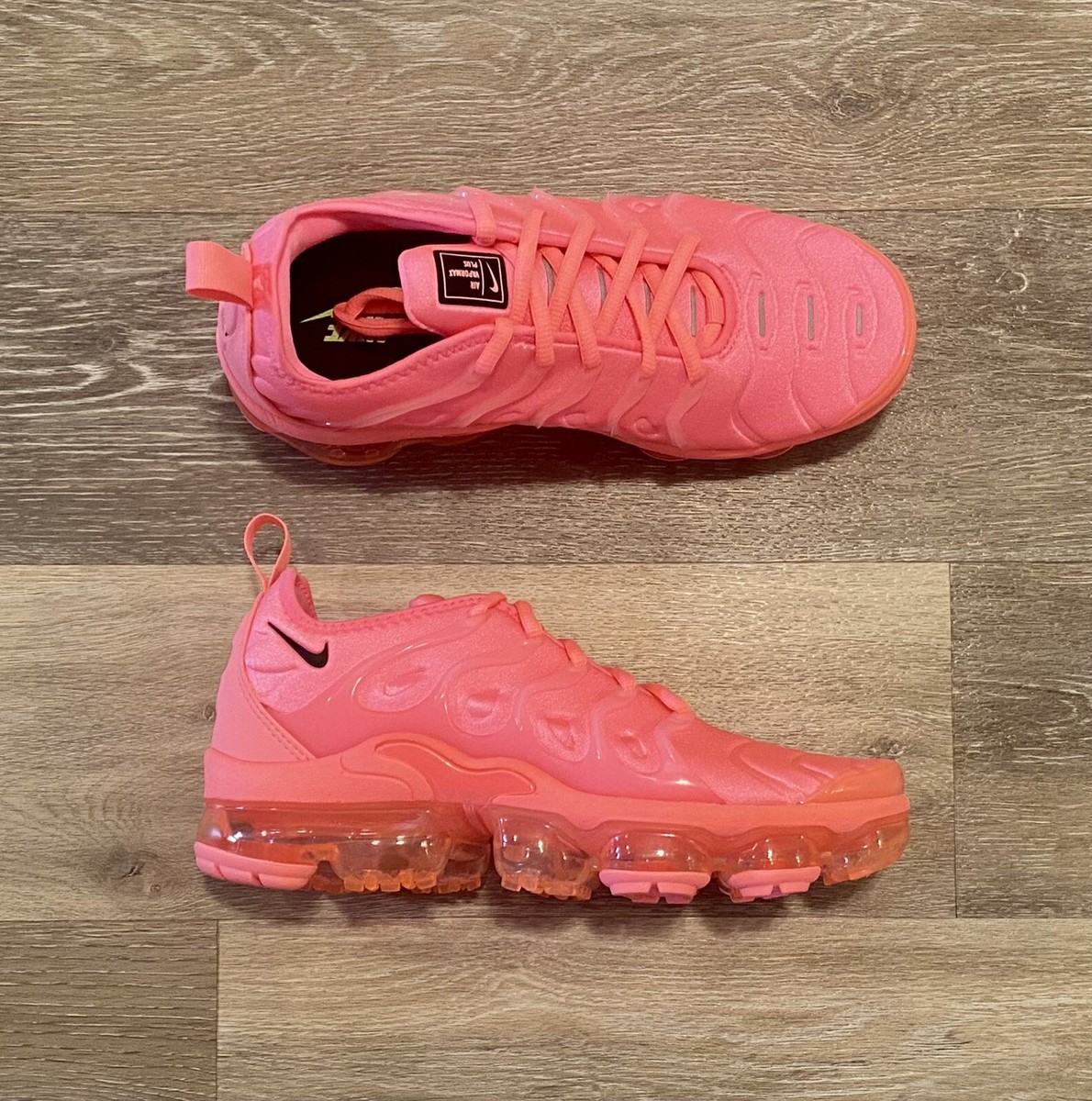 nike vapormax plus pink and orange