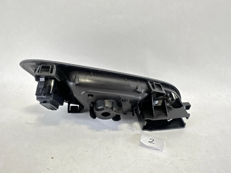 Manija de puerta interior delantera izquierda del lado del conductor Ford Focus 2012-2018 con cerradura OEM Foto 2 de 4