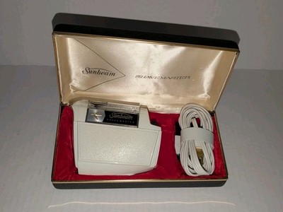 Vintage Sunbeam Model 555 II Shavemaster Electric Shaver  