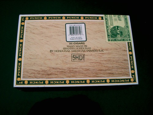 PUNCH GRAN " LONDON CLUB " 25 COUNT CIGAR BOX HONDURAS - Picture 6 of 12