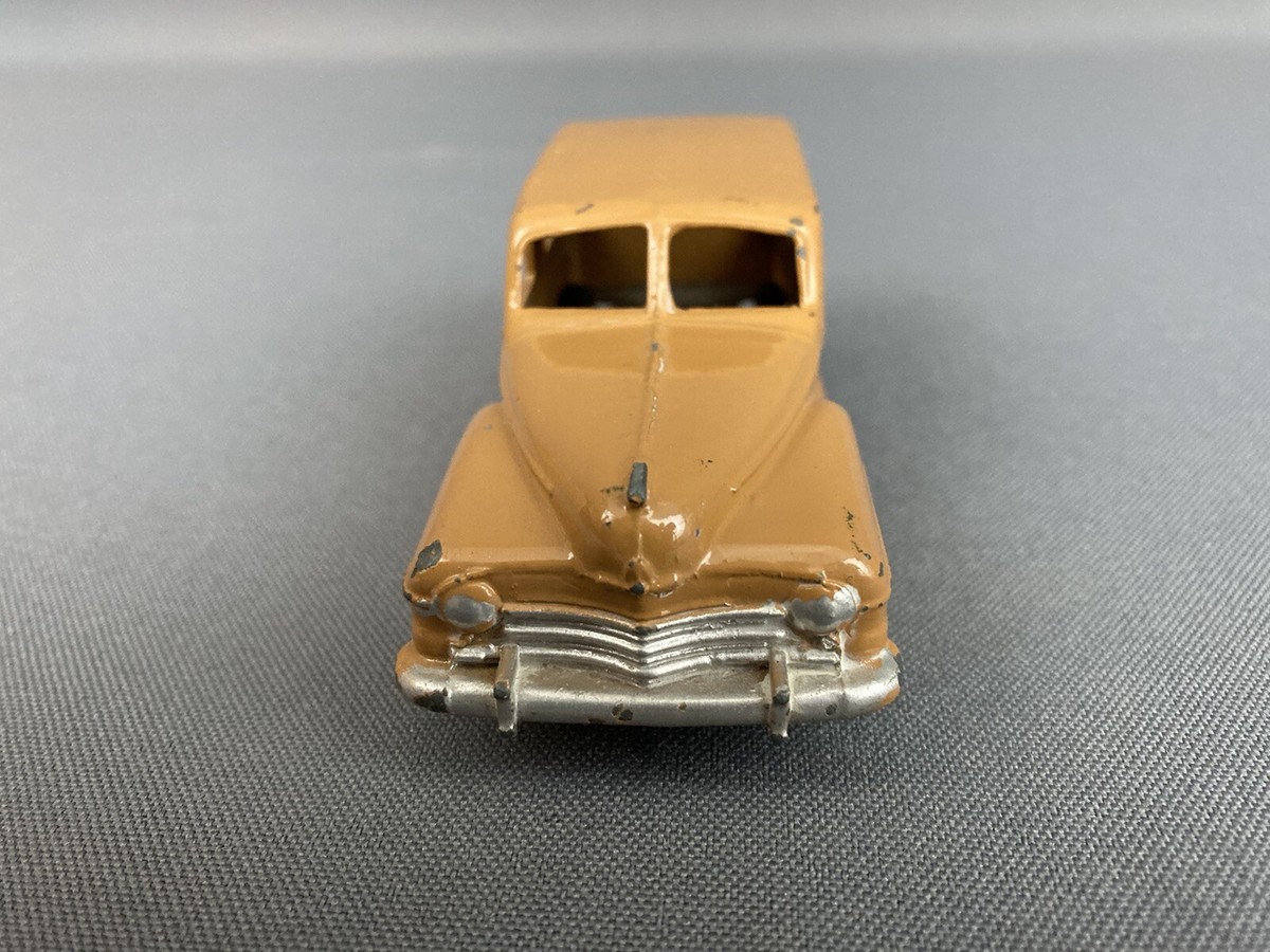 美品　Dinky Toys （オールド　ディンキートイズ　仏製） 1950s Vintage Dinky 172 Studebaker Land Cruiser Toy