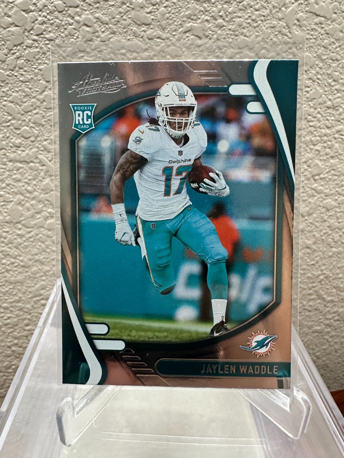 2021 Absolute Jaylen Waddle Rc Rookie Card #106 Dolphins