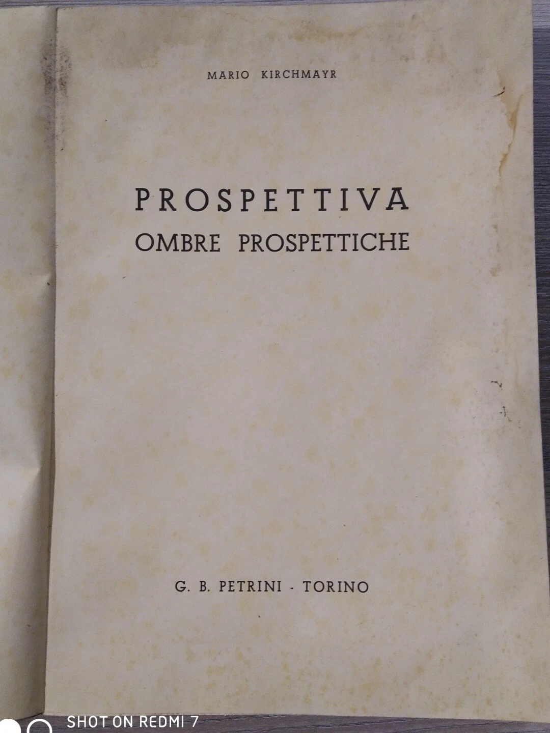 Foto 2 di 12