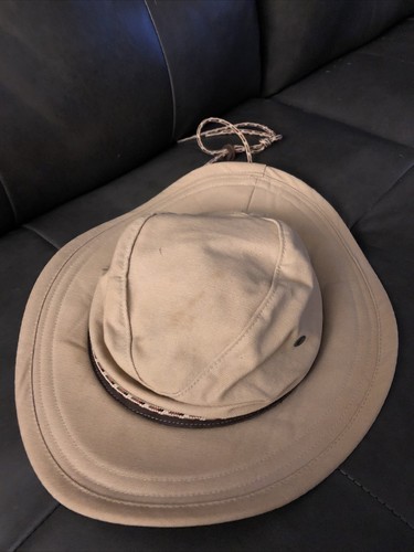 Orvis Men's Waterproof Canvas Mesh 