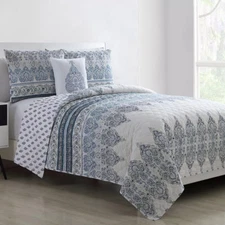 VCNY Home Andros Blue/White Paisley Floral Reversible Cotton Twin Quilt 68 x 90"