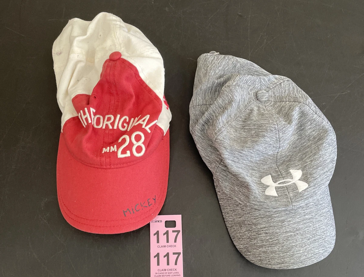 2 Women's Hats Under Armour Cap/Hat, One Size Fits All Gray