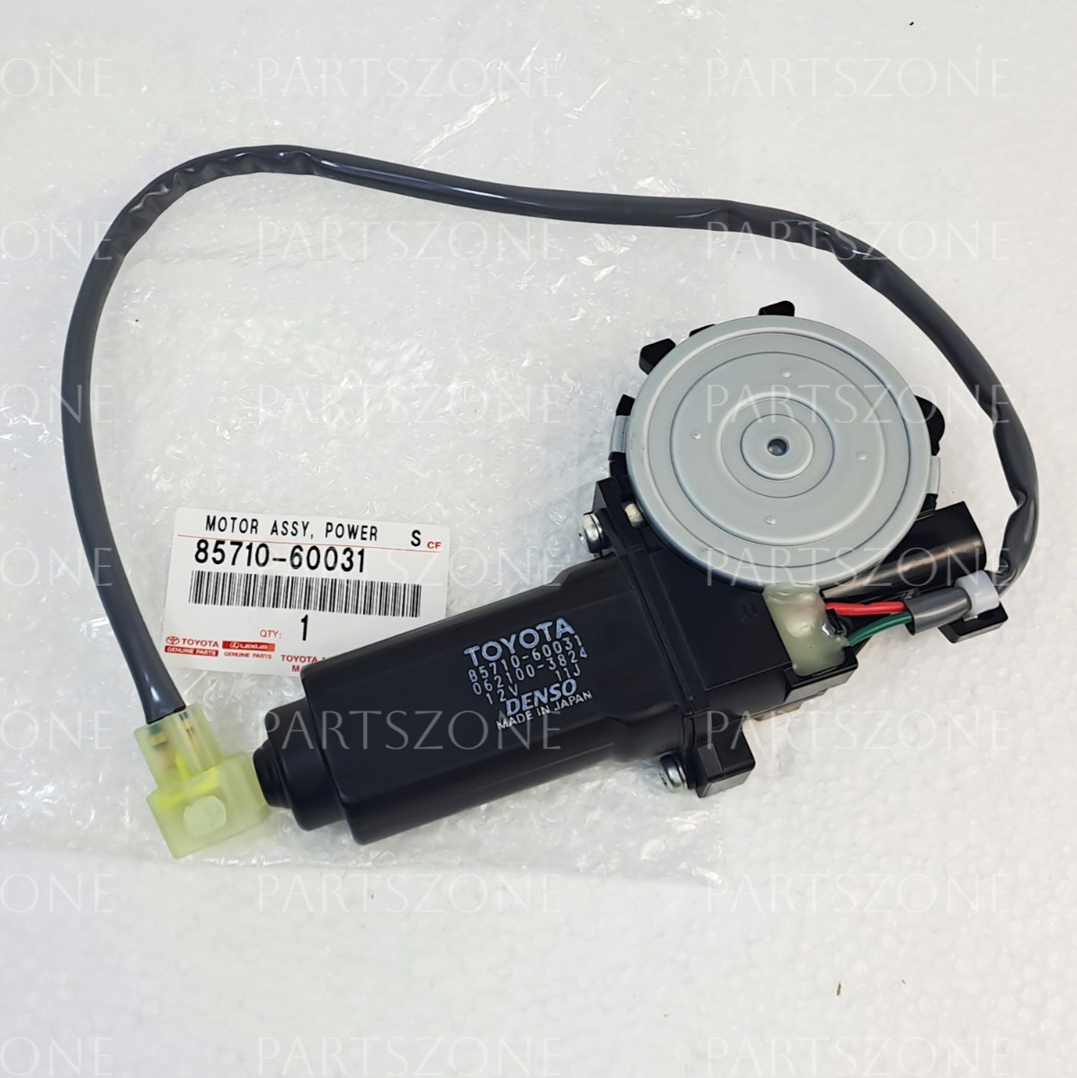 85710-60031 Toyota Land Cruiser Front Right Power Window Regulator