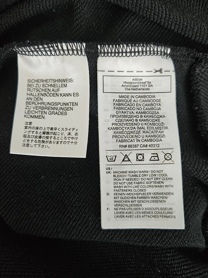 Man Utd 2020-2021 Adidas Hooded Training Top  SIZE M - Image 4 of 4