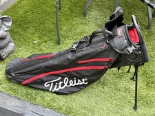 Titleist Dual Strap Stand Carry Golf Bag 4-Way Polyester Zip Black/Red. Mint