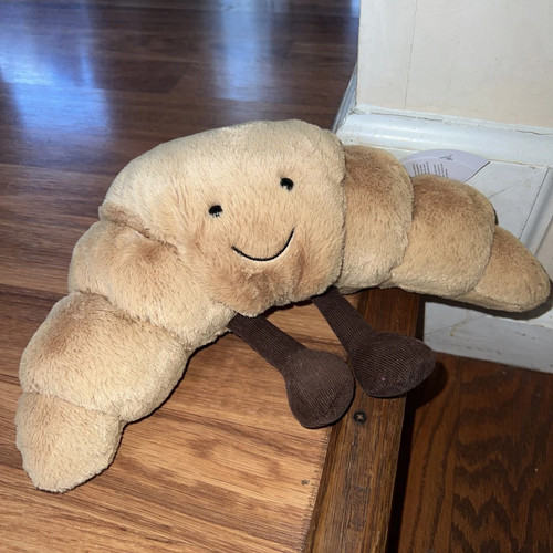 Jellycat — Amuseable Croissant