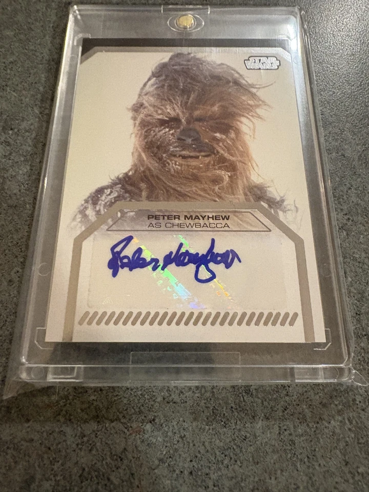 2012 Topps Star Wars Galactic Files Autographs Peter Mayhew as Chewbacca - Image 2 of 4