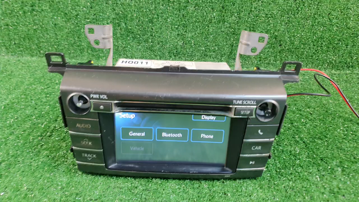 2013-2018 Toyota Rav4 Radio CD player info Display Oem 86140-0R010