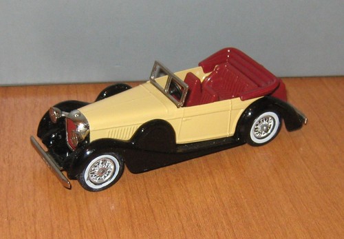 Matchbox Yesteryear Y11 Lagonda Drophead Dark Cream Maroon Seat Chrome 24 Iss 17 - Picture 2 of 7
