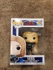 Funko Pop! Marvel: Captain Marvel ~ Vers #427 Vinyl Figure
