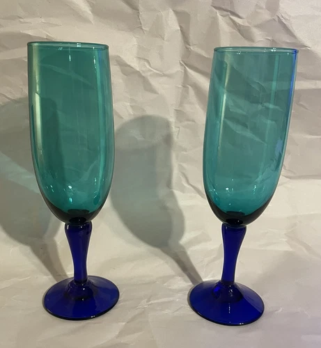 Set Of 2 Champagne Glasses Teal & Cobalt Blue Stem