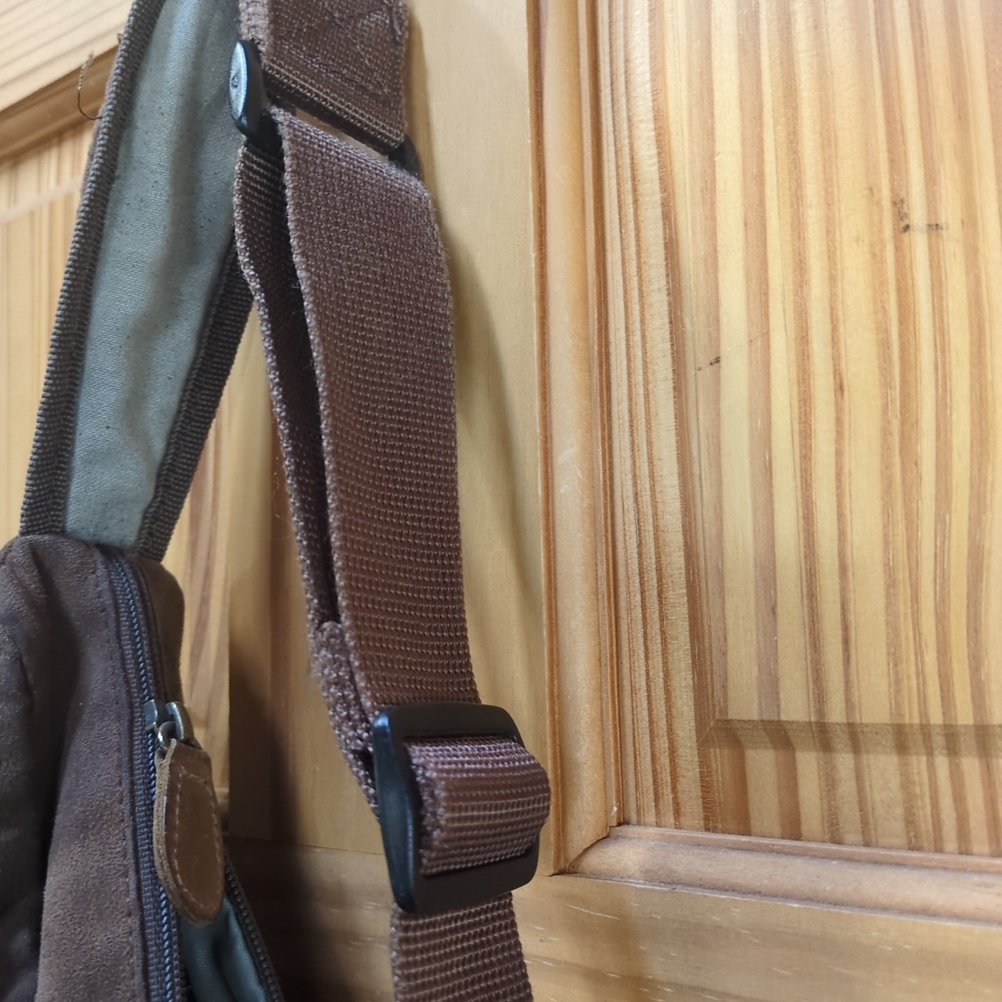 Ameri Bag LL Bean Brown Suede Sling Cross Bag Sho… - image 8