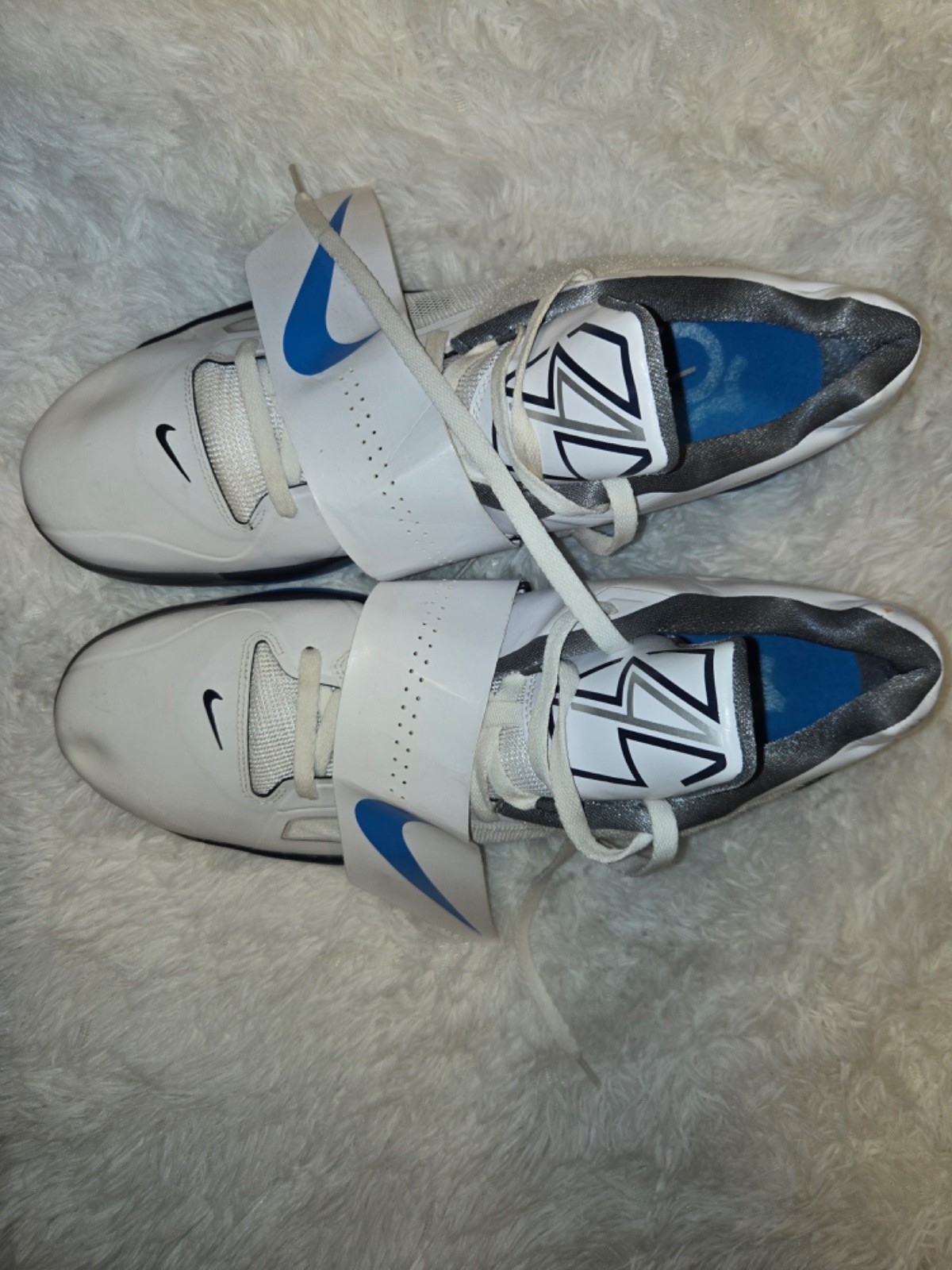 Men, white tennis shoes Nike size 17, good condition thumbnail 10