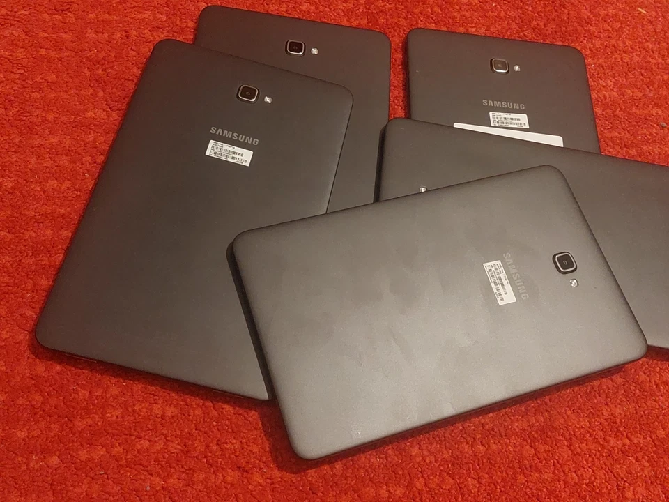 TABLET SAMSUNG GALAXY TAB 10.1 SM-T580 WIFI 32 Gb 2Gb - Immagine 2 di 3