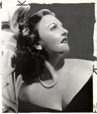 1950 Press Photo Vera Bryner - dfpb74665