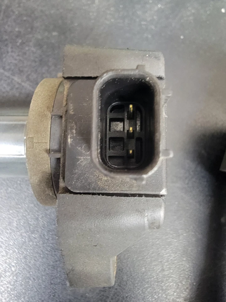 4 Ignition Coils Pack for Honda Civic 2006-2011 1.8L UF-582  - Image 4 of 4