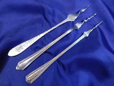 GORHAM & INTERNATIONAL STERLING SILVER BUTTER PICK SET OF THREE - MONOGRAM