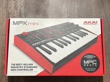 Akai MPK Mini MK3 25 Key Electronic Keyboard - Black/Red/White
