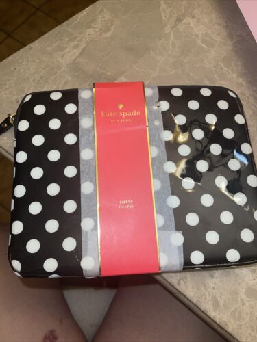 KATE SPADE New York SLEEVE iPAD Zip POP ART Black And White - Picture 1 of 7