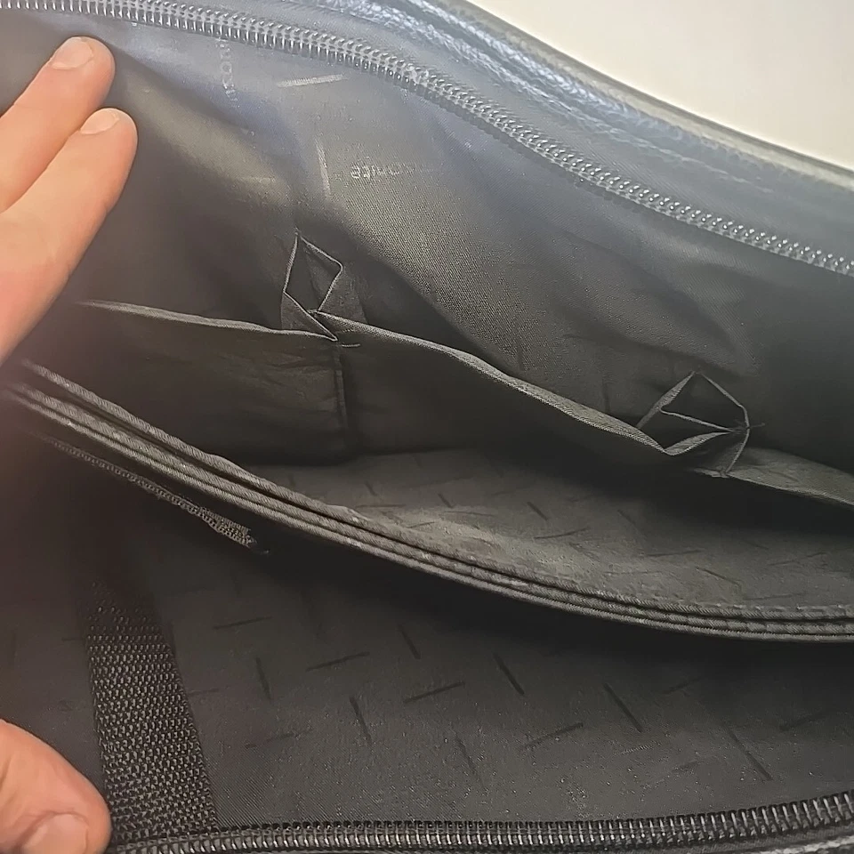 Computador Heritage Travelware Samsonite couro sintético pebbled vários compartimentos - Imagem 4 de 4