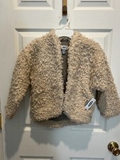 Kid's Creamy Beige Fuzzy Faux Fur Jacket. Size: S 6-7 . Old version f/ Old Navy