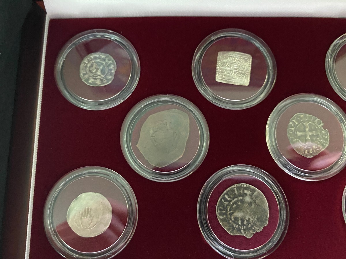 Middle Ages Authentic 8 Silver Coin Collection Remarkable