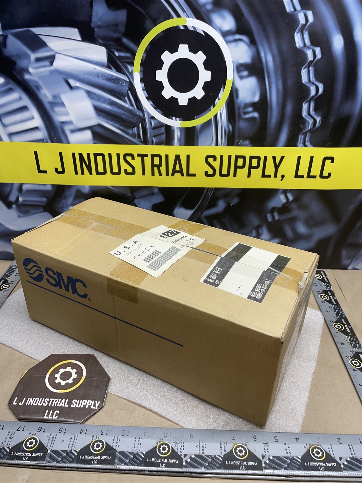 NEW! SMC LES16RJ-75-S16P Actuator/Slide w/ LE Controller_WARRANTY_FAST SHIPPING!