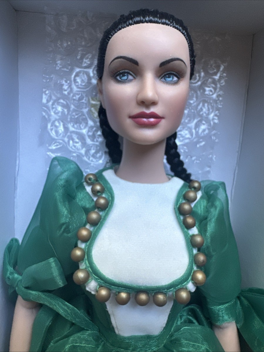 Tonner Tyler Wentworth 2007 THE WIZARD OF OZ 16” EMERALD CITY